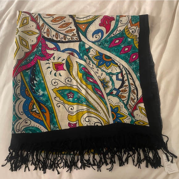 Dana Xu Accessories - NWR Dana Xu print scarf